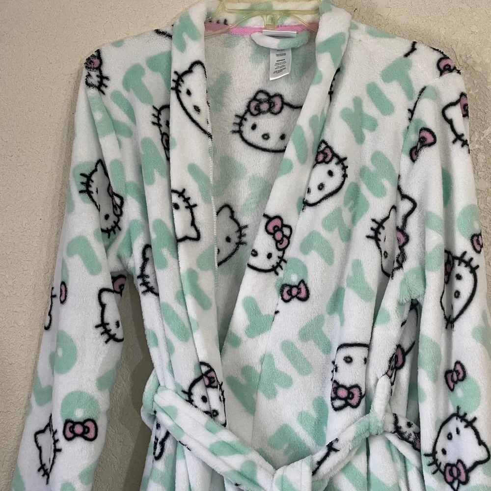 Hello Kitty Plush Robe By Sanrio